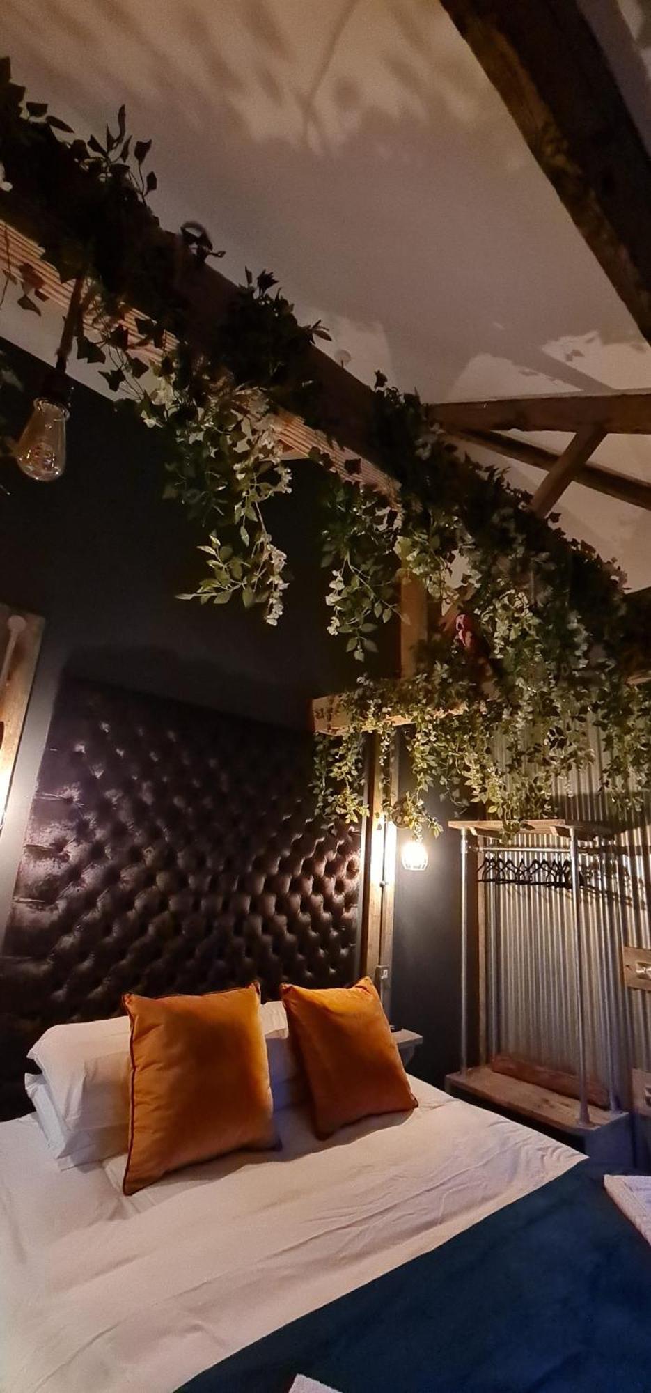 The Waterside Bar, Rooms & Restaurant Swinton  Quarto foto